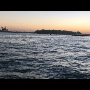 Meet your Posher, Edelia